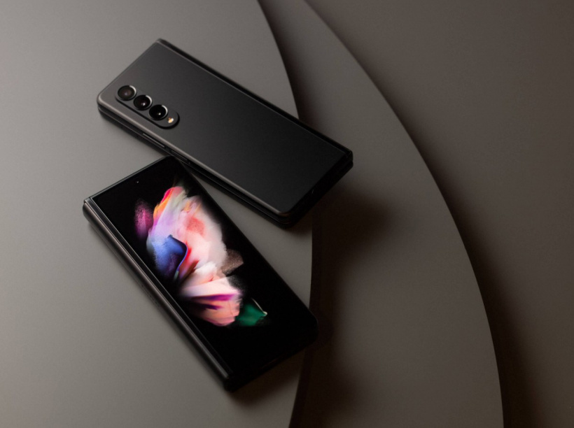 Samsung Galaxy Z Fold3 introduced with IPX8 rating, S Pen support and under-display camera