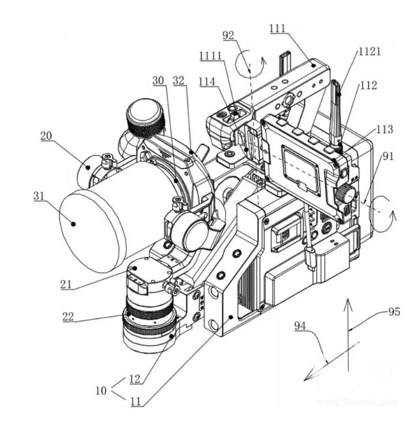 大疆可换镜头云台相机真机曝光：集成三轴稳定器