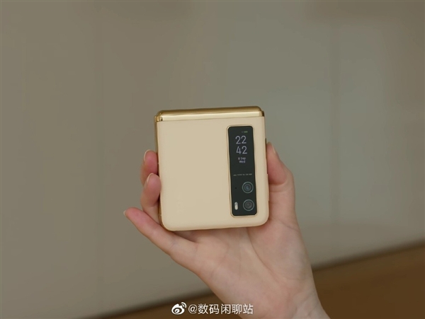 堪称最高性价比！TCL折叠屏手机曝光：四边等宽、售价5K左右