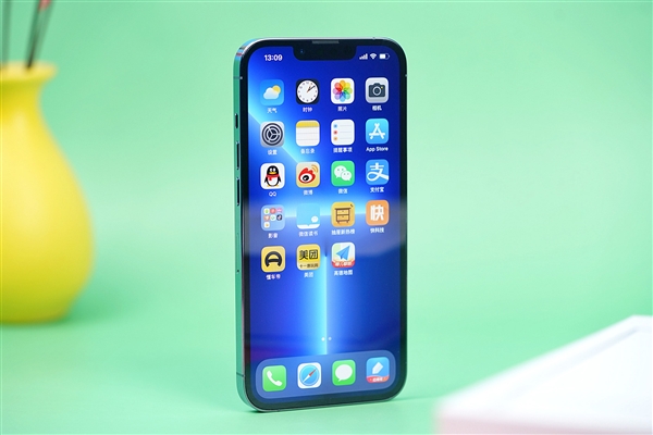 要抽奖了？消息称iPhone 14 Pro Max屏幕将引入LG做二供