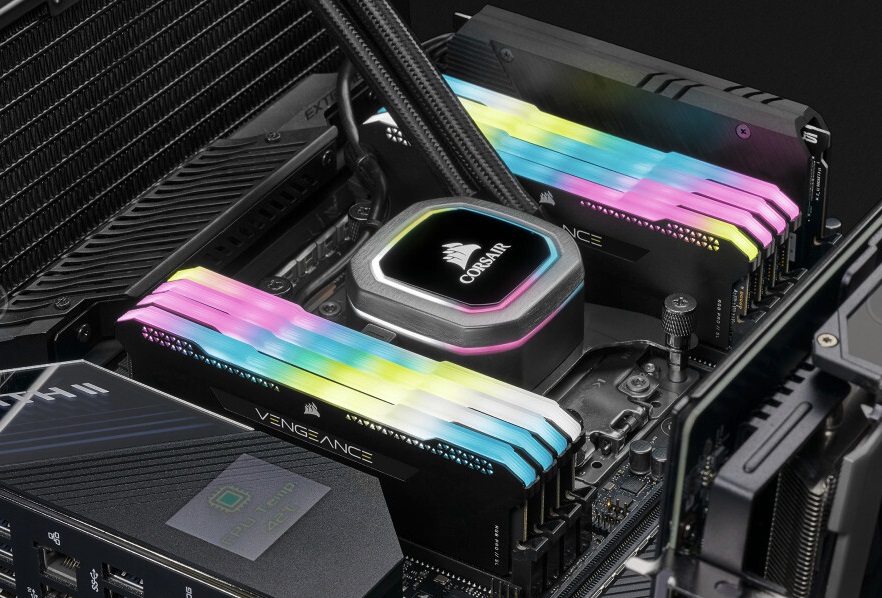 海盗船发布新款 RGB 内存条套装：4 x 32GB DDR4-3600 全插满